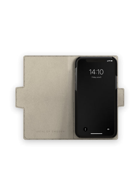Viedtālruņa atveramais maciņš Apple iPhone 12 Intense Black Wallet - Melna