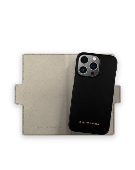 Viedtālruņa atveramais maciņš Apple iPhone 13 Pro Intense Black Wallet - Melna